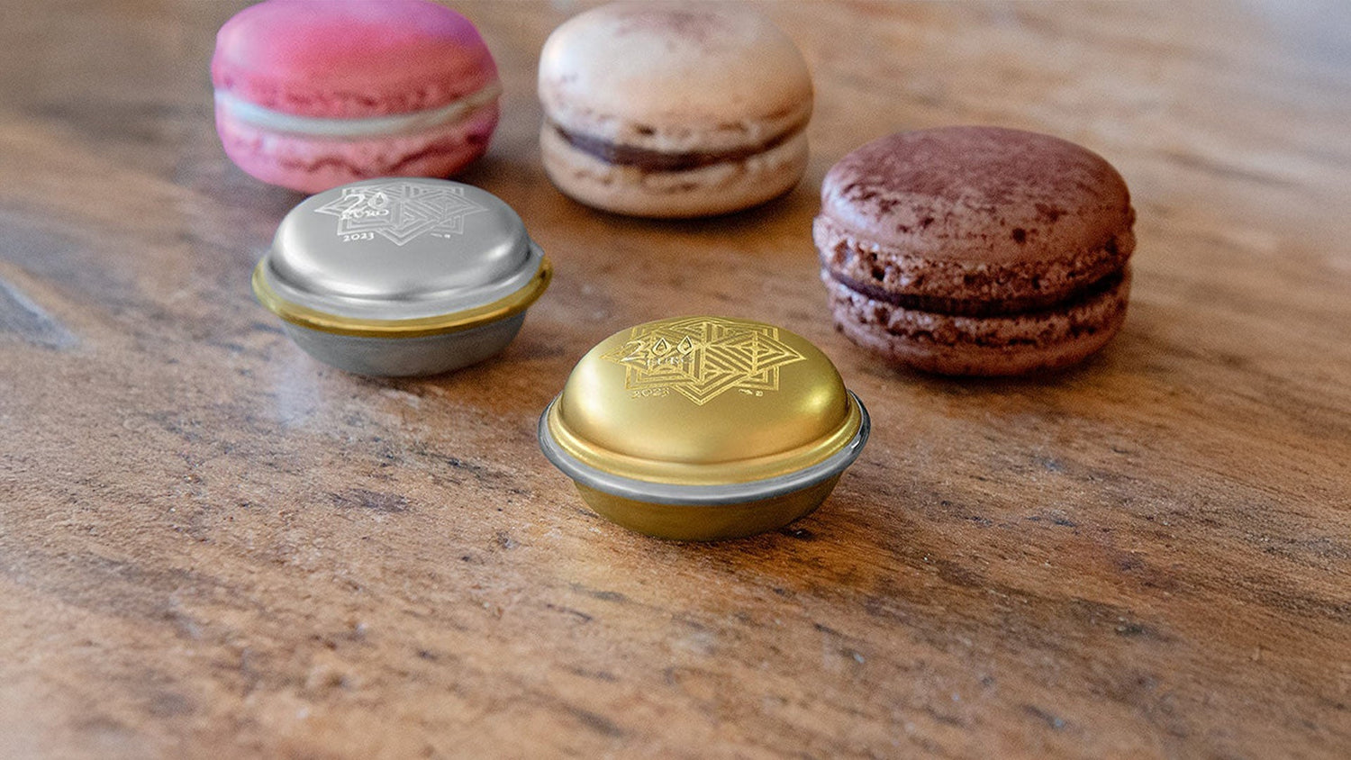 Why This Macaron Won World's Most Innovative Coin at the World Money Fair-The Scoin Shop