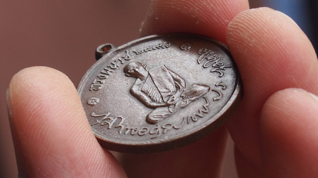 Why Ancient Coin Pendants Are Back in Demand-The Scoin Shop