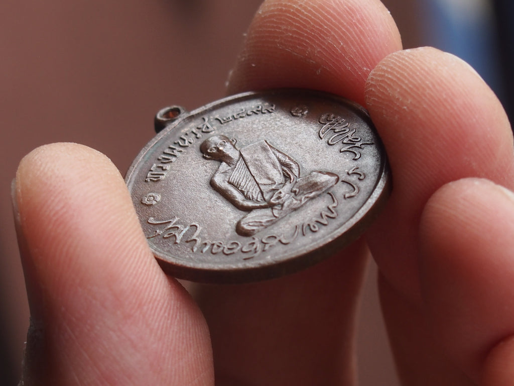 Ancient Coin Pendants: A Timeless Trend We're Totally Crushing On